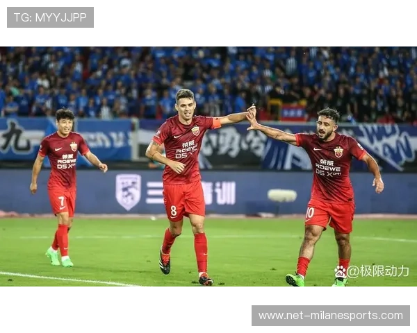 猜猜这位中超球星是谁 他在赛场上的表现让人惊叹不已